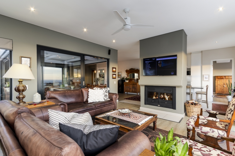 5 Bedroom Property for Sale in Fairhaven Country Estate Western Cape
